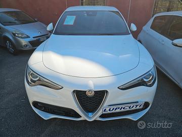 Alfa Romeo Stelvio 2.2 Turbodiesel 190 CV AT8 Q4 S