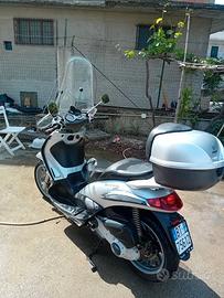 PIAGGIO BEVERLY 250 i.e.