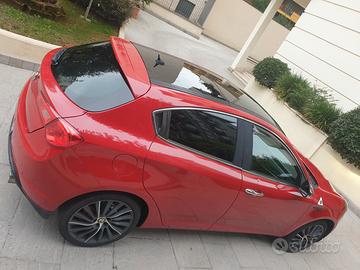 ALFA ROMEO Giulietta - 2014