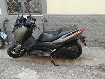 yamaha xmax