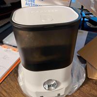 Distributore crocchette cani e gatti