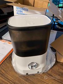 Distributore crocchette cani e gatti