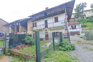 CASA SEMINDIPENDENTE A CERRIONE