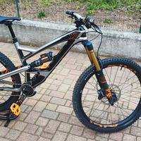 YT Capra CF Pro Race TG.M