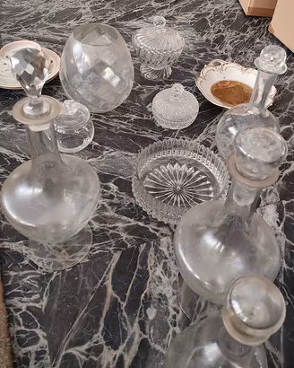 decanter grande di vetro