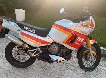 Supertenere Yamaha xtz 750