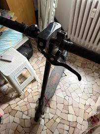 Monopattino elettrico - Batteria da sostituire