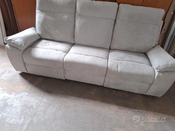 Divano Relax  elettrico con usb