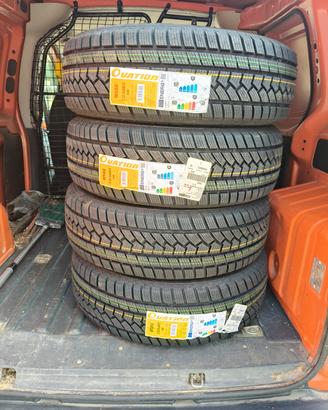 pneumatici invernali 215 60 r 17 nuovi
