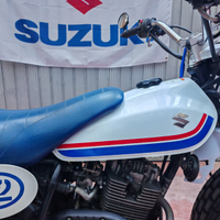 Suzuki rv Van Van 125 - tratt-