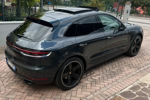 Porsche macan 2.0 245 cv