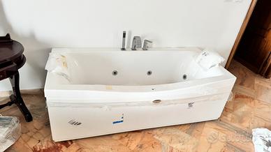 Jacuzzi NUOVA