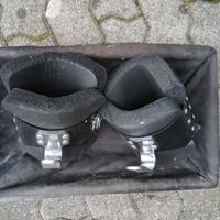 Cavigliere per appendersi a testa in giù