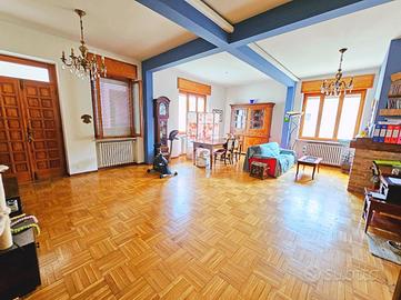 CASA SEMINDIPENDENTE A ALESSANDRIA