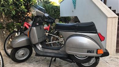 Vespa T5 con CRS