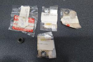 PARAOLIO VALVOLA PER SUZUKI DR - 09289-07002