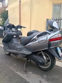 Suzuki Burgman 650 Executive