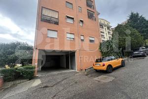 Box/Posto auto Cosenza [Cod. rif 3276485VRG]