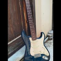Linko Stratocaster anni ’90 Blu Scuro – chitarra