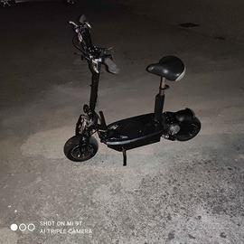 Monopattino DTM Racing 500 watt