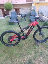 E-bike modello ex 900 prime bici elettrica