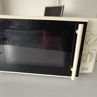 Forno microonde combinato DCG 20 LT.