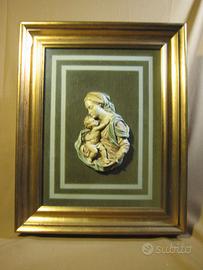 Quadro con madonna in ceramica