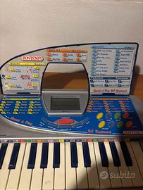 TASTIERA MUSICALE GIOCATTOLO