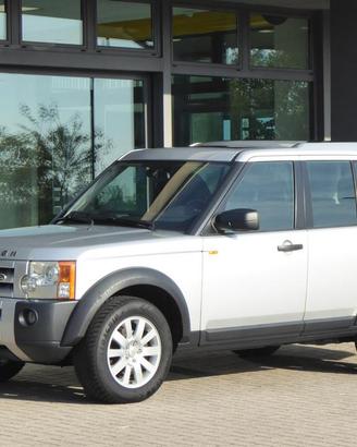 LAND ROVER Discovery 3 2.7 TDV6 HSE Autocarro