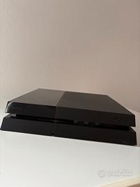 PS4 - Software 11.02 (Solo Console e Cavi)