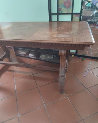 tavolo soggiorno e 4 sedie
