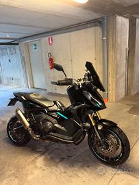 Honda Xadv 750