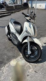 Beverly 350 sport touring