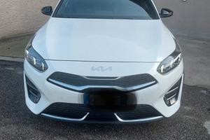 Kia Proceed 1500 benzina 160 cv