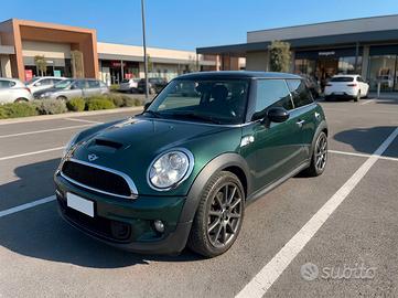 Mini Cooper S. Motore rigenerato, catena nuova