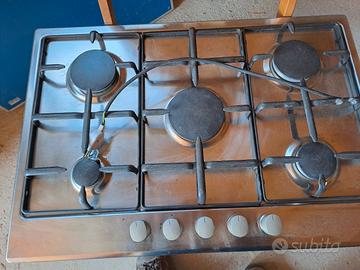 Piano cottura 5 fuochi  