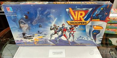 MB Giochi VR TROOPERS gioco da tavolo