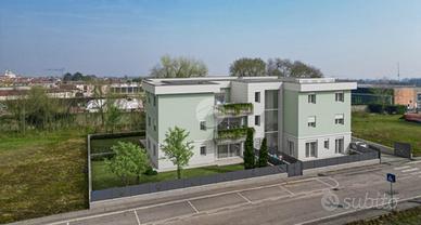 3 LOCALI A SAN GIOVANNI LUPATOTO