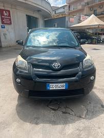 Toyota urban cruiser