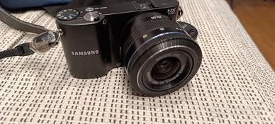 Fotocamera Samsung nx1100 solo corpo
