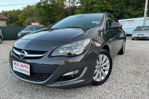 Opel Astra 1.7 CDTI 130CV 2014 GARANZIA