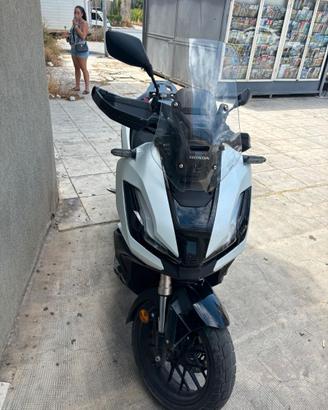 Honda ADV 350 2025