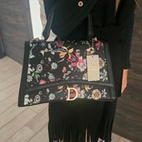 borsa nuova a fiori  elegante con tracolla