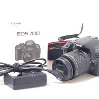 FOTOCAMERA DIGITALE REFLEX CANON EOS 700D + 18-55