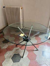 Tavolo Alivar tondo in vetro T. Mizutani art. 459