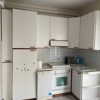 Cucina componibile con elettodomestici