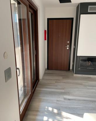 Finestre in Pvc (effetto Legno) + Portone Blindato