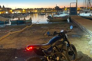 Ducati scrambler night shift