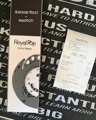Royal pop swatch