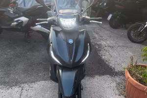 Piaggio Beverly 300 S Hpe